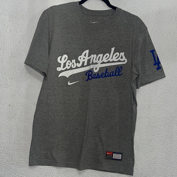 Nike Other - Nike Gray T-Shirt with Los Angeles Baseball Design